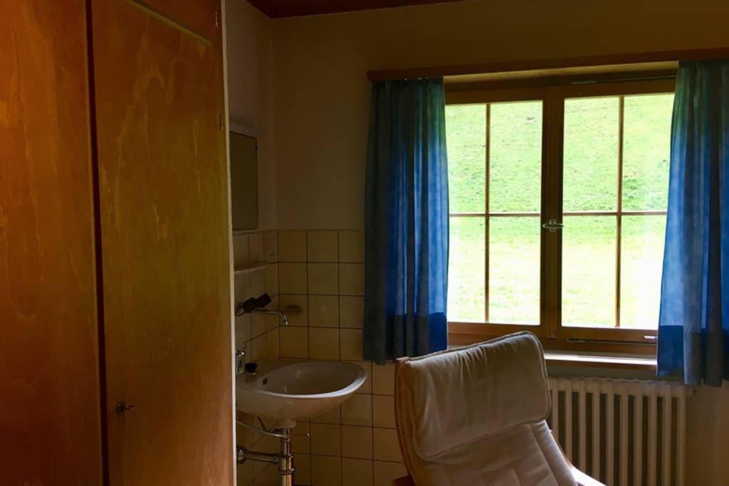 Ferienwohnung Uf Z'Enisch Klosters Luaran gambar