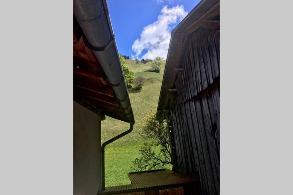 Ferienwohnung Uf Z'Enisch Klosters Luaran gambar
