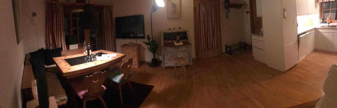 Ferienwohnung Uf Z'Enisch Klosters Luaran gambar