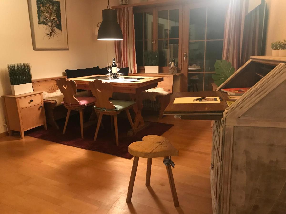 Ferienwohnung Uf Z'Enisch Klosters Luaran gambar